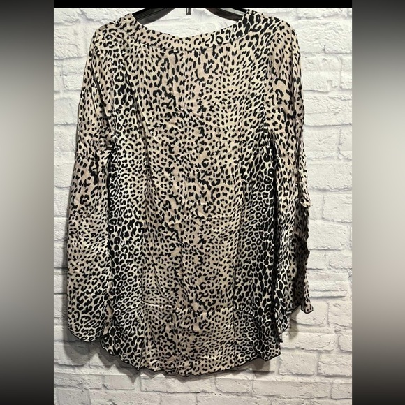 New Chaser Tunic Medium - Picture 4 of 4